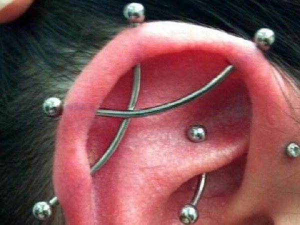 Piercing para los cartílagos de la oreja